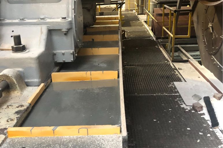 用木樑準備地板