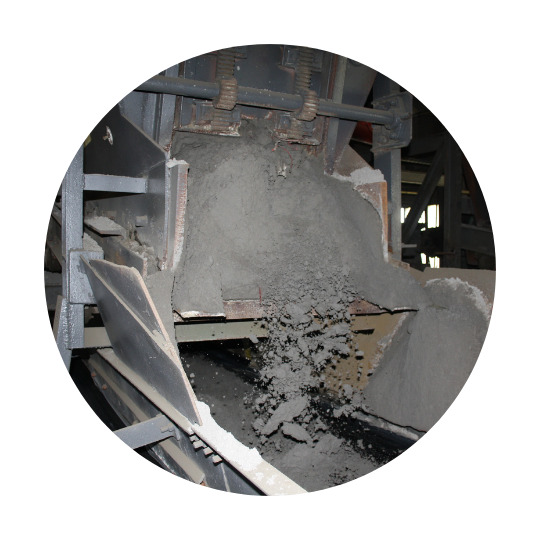 掉入機器裡的石頭