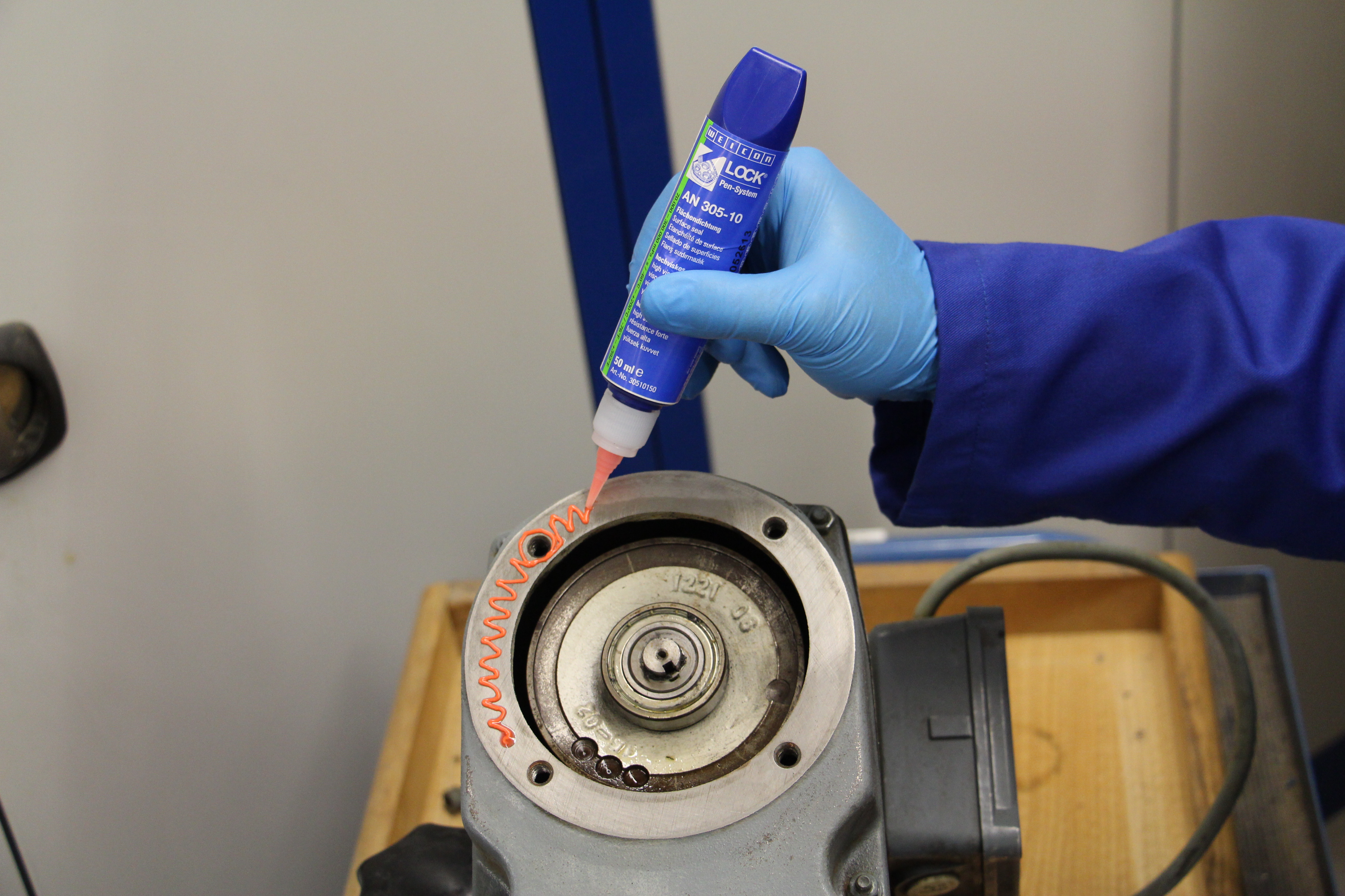 WEICON螺纹锁固胶 AN 305-10 | for sealing flanges, high strength, high viscosity, BAM-tested