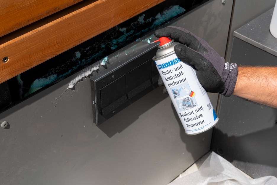 密封胶去除喷剂 | removes all kinds of sealant and adhesive residues