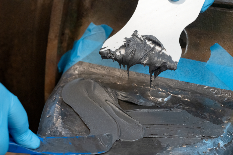 WEICON 耐高温钢铁修补剂 HB 300 | high-temperature-resistant epoxy resin system for repairs and moulding