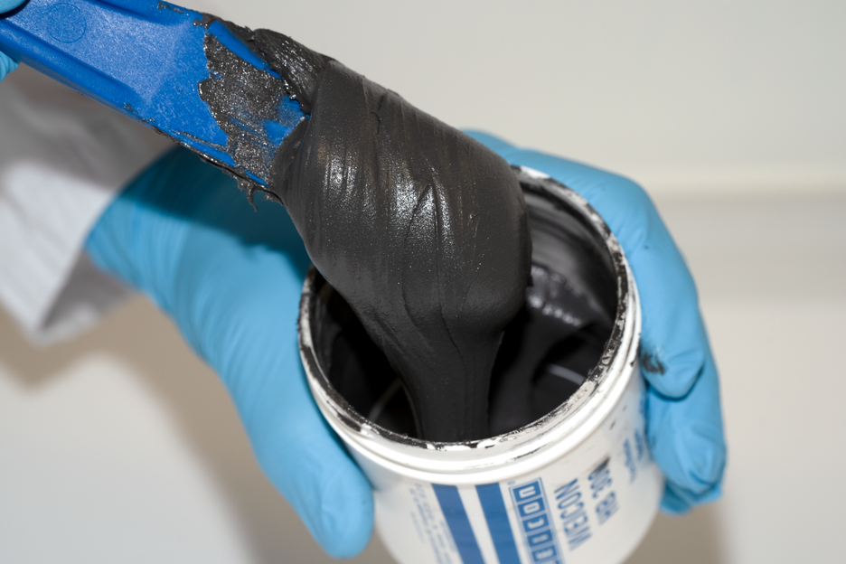WEICON 耐高温钢铁修补剂 HB 300 | high-temperature-resistant epoxy resin system for repairs and moulding