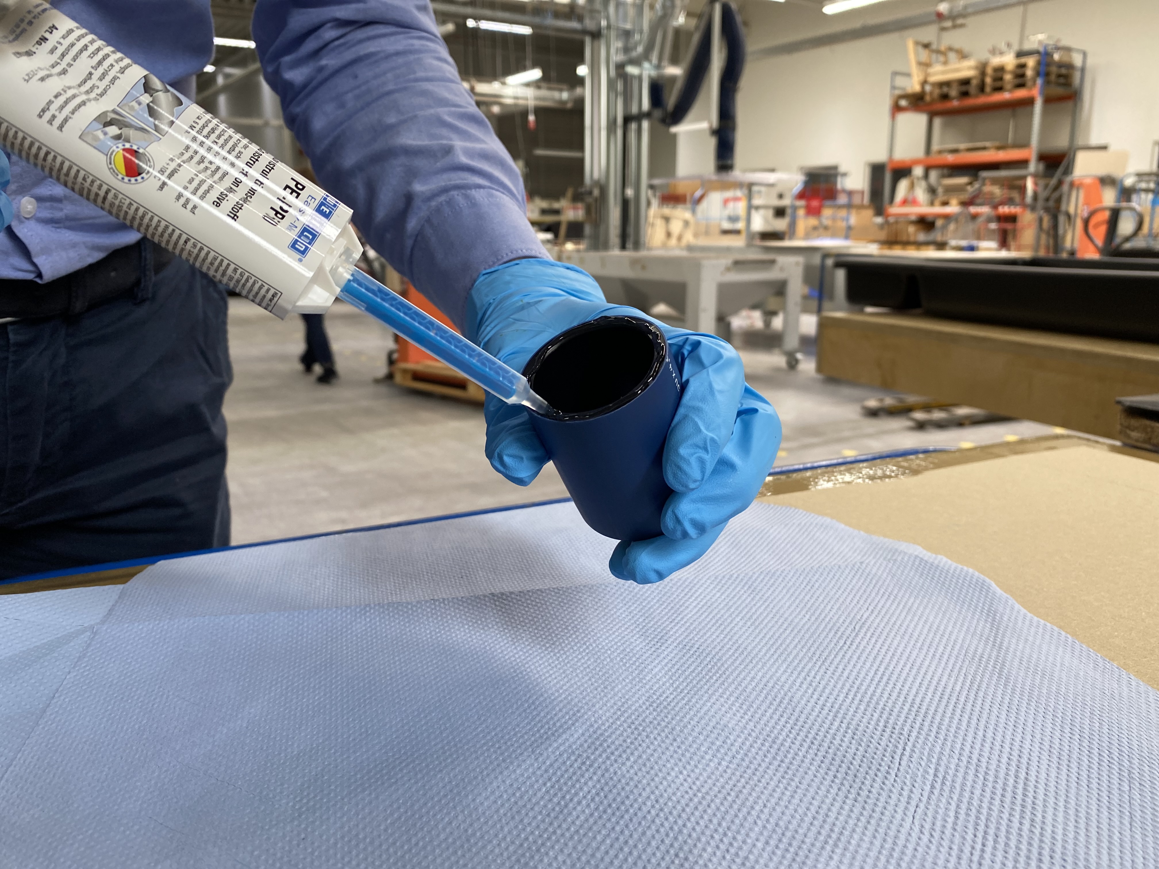 Easy-Mix 易混合型 PE-PP 50 | construction adhesive based on methyl acrylate for special plastics