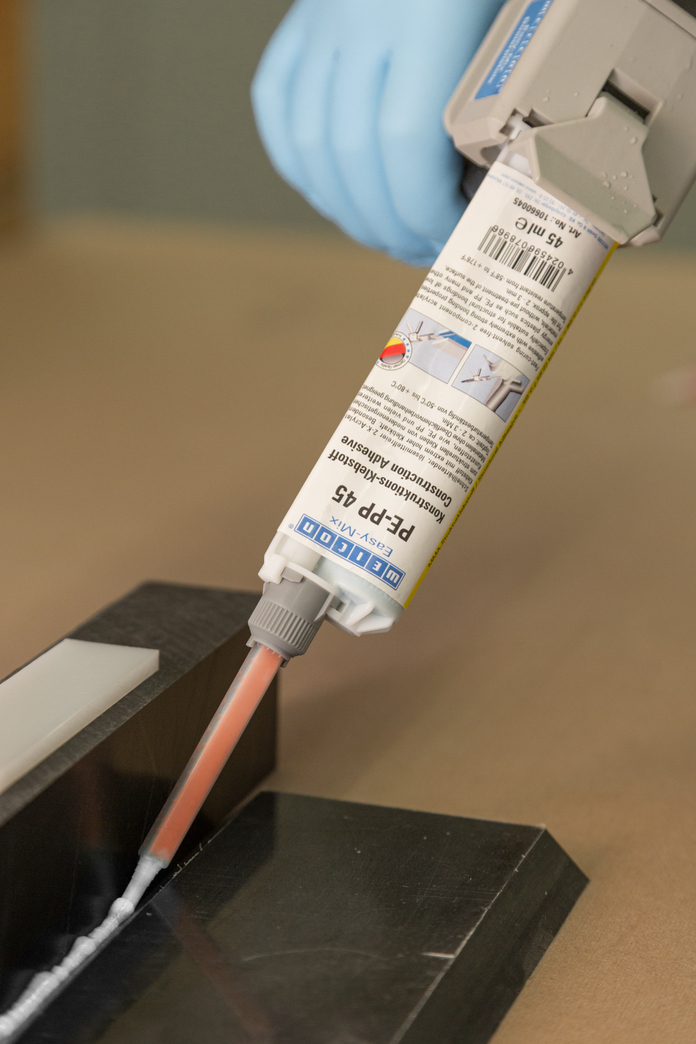 易混合PE-PP 45 | construction adhesive based on methyl acrylate for special plastics